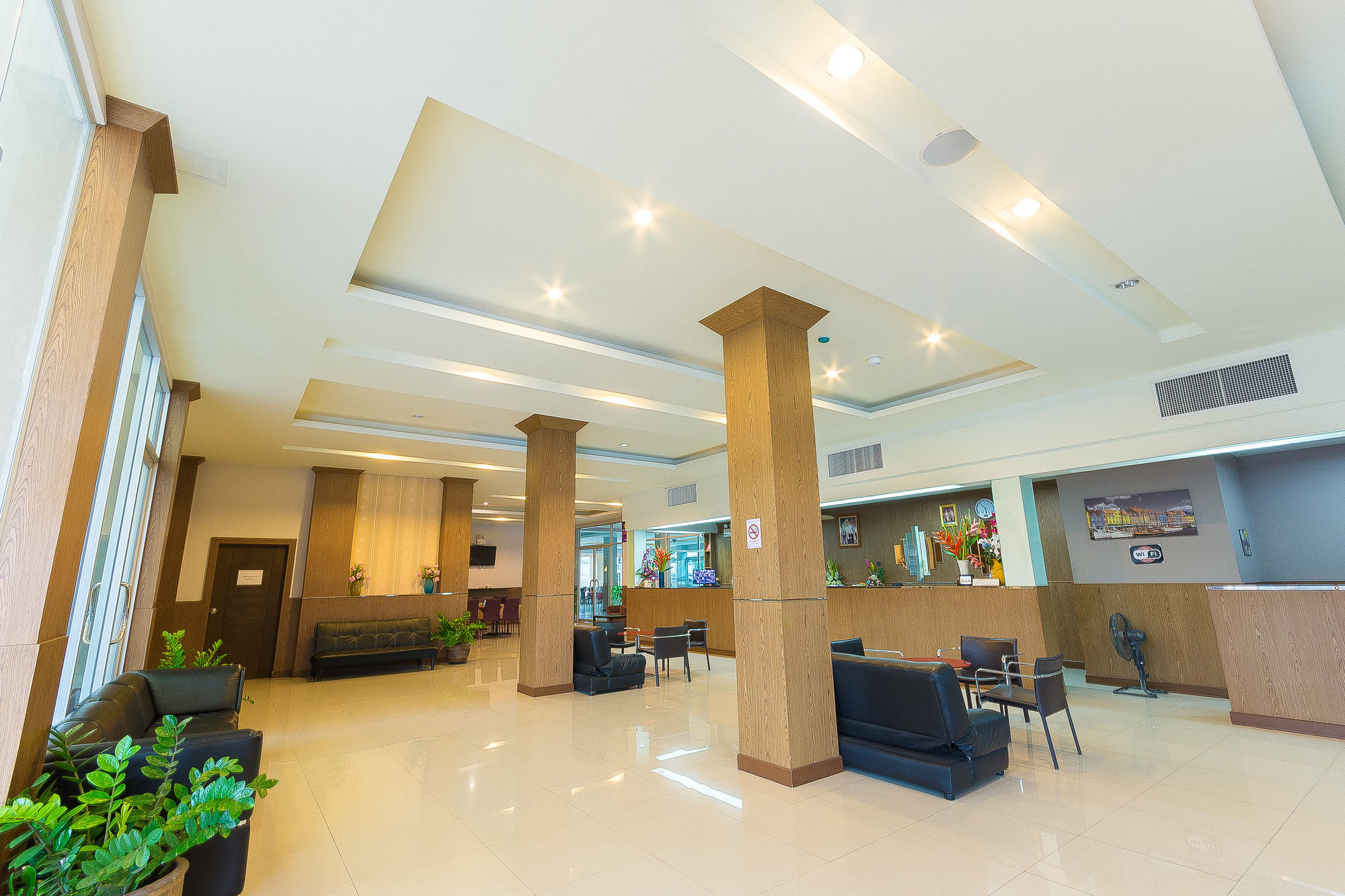 SinKiat Buri Hotel Satun Exterior foto